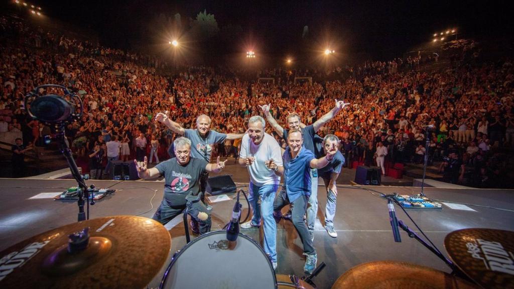 Una imagen de Hombre G en concierto.