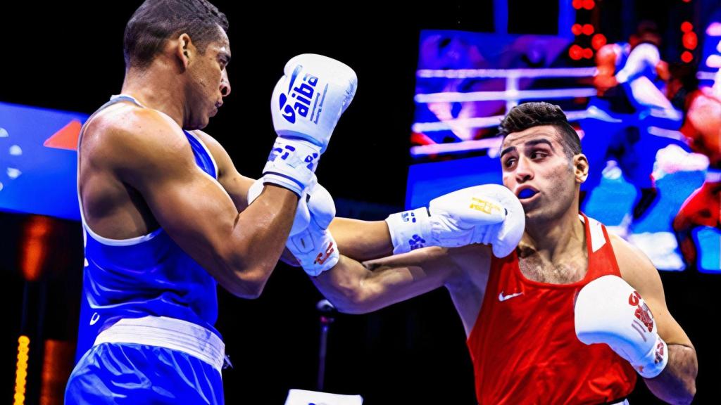 El boxeador residente en A Coruña, Emmanuel Reyes Pla, consigue un bronce histórico en Serbia