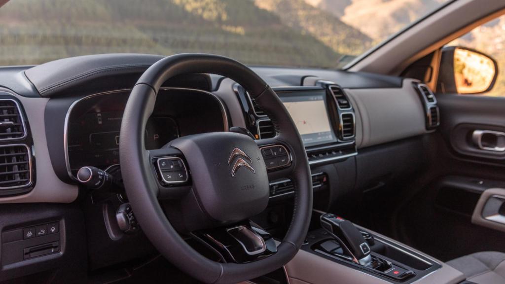 Interior del Citroën C5 Aircross.
