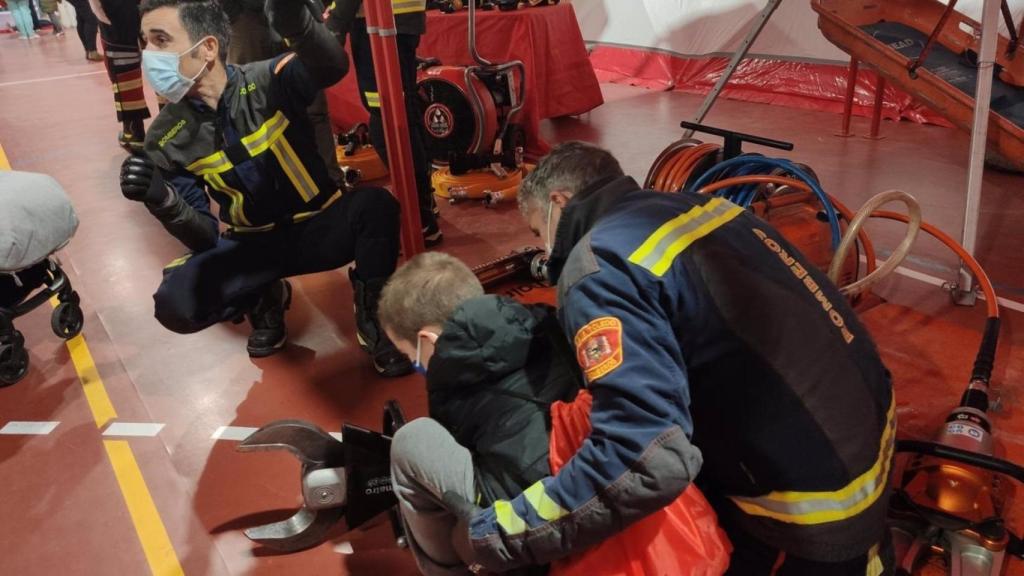 Más de 200 personas participan en la jornada de puertas abiertas del Servicio de Emergencias 112 Castilla-La Mancha.