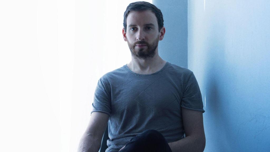 El músico Max Cooper