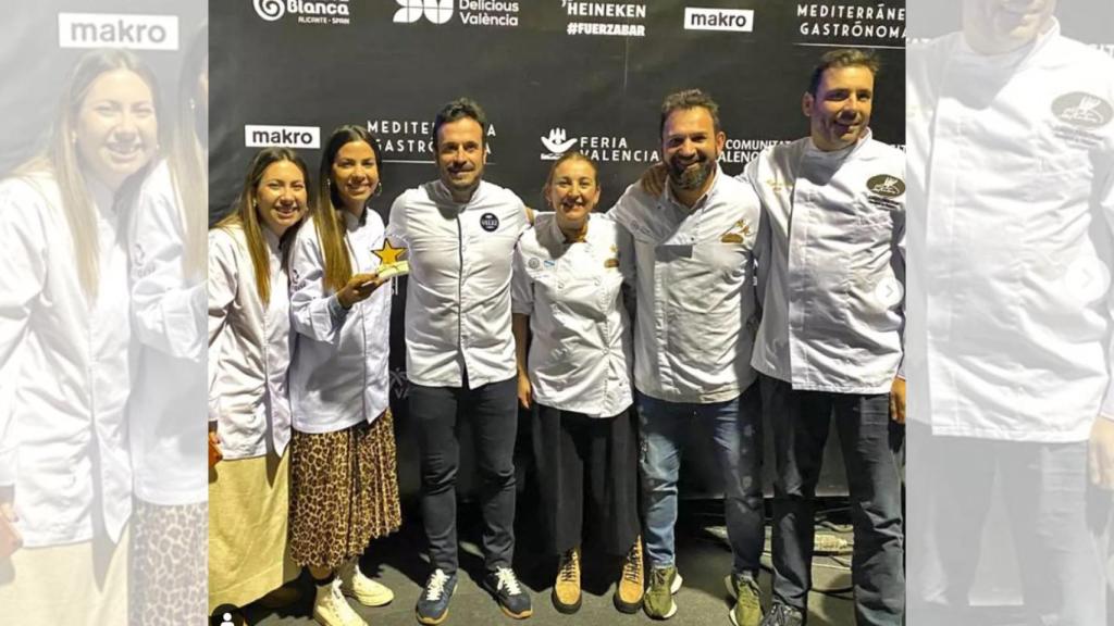 El equipo de El Trigal con su Estrella Dir Informática.