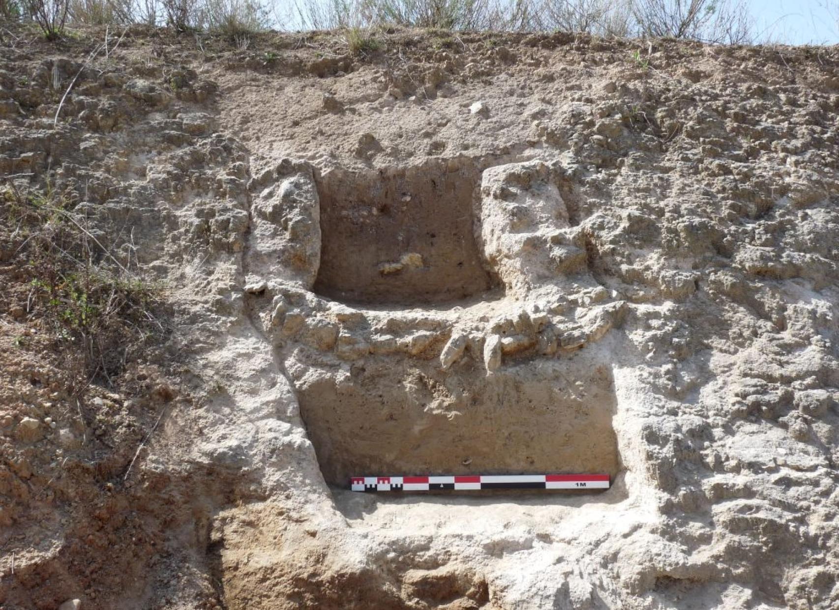 Sección en la que se observa la superposición de las dos conducciones del Francolí, en el término municipal de Perafort.