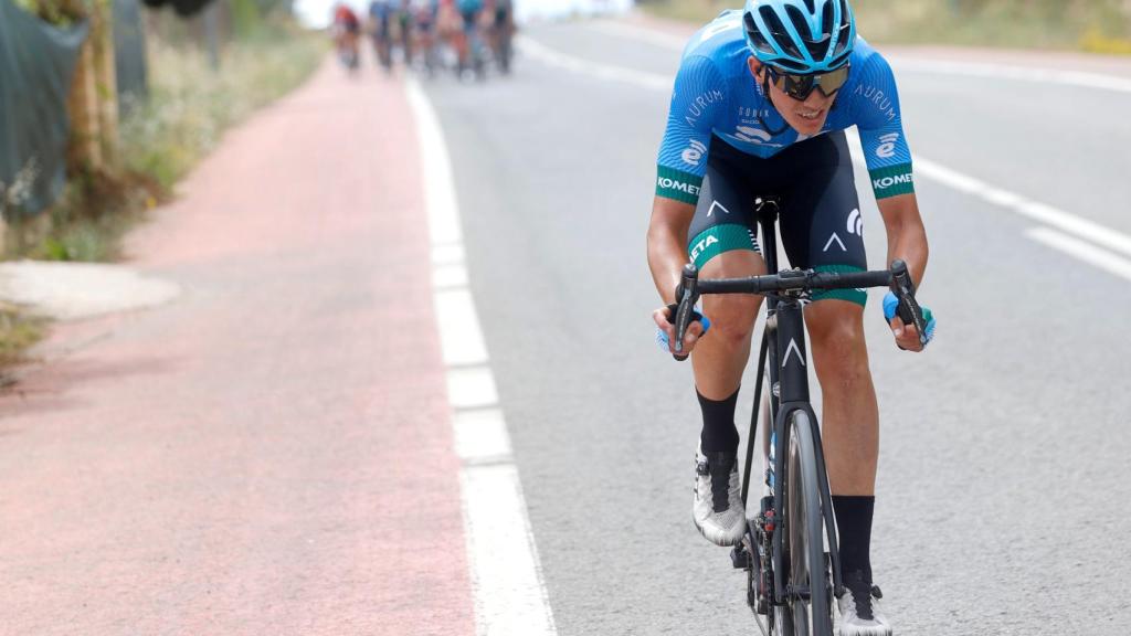 Arturo Grávalos durante una prueba ciclista