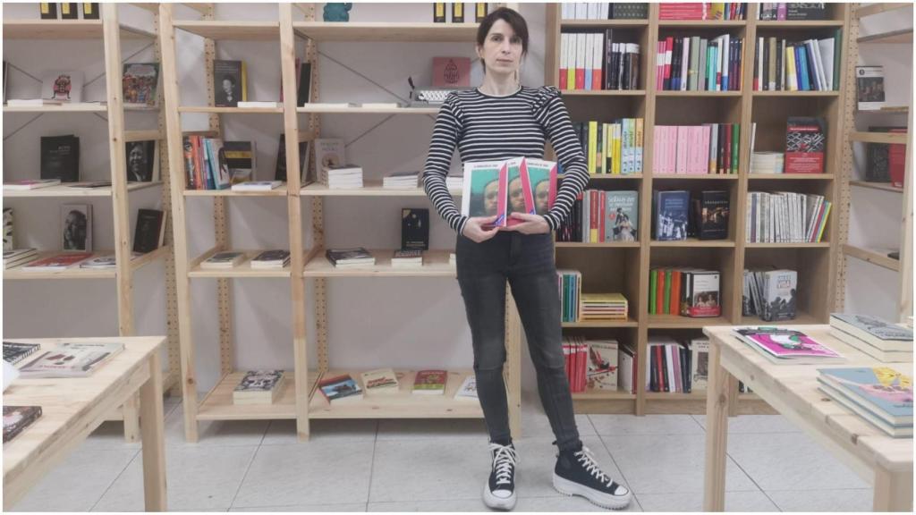 La responsable de Ouse Libraría.
