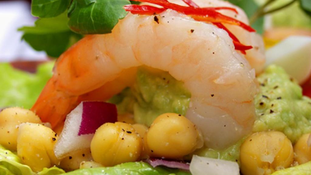 Legumbres, proteínas, verduras y aceite.