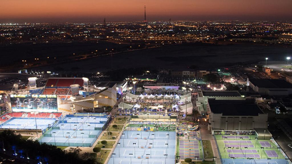 El Khalifa International Tennis and Squash Complex de Doha en Qatar desde el cielo