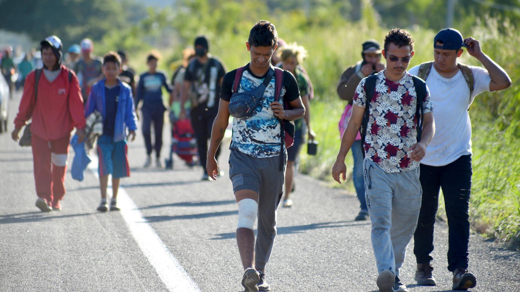 La odisea de la caravana de migrantes de México: 22 días de travesía superando todo tipo de obstáculos