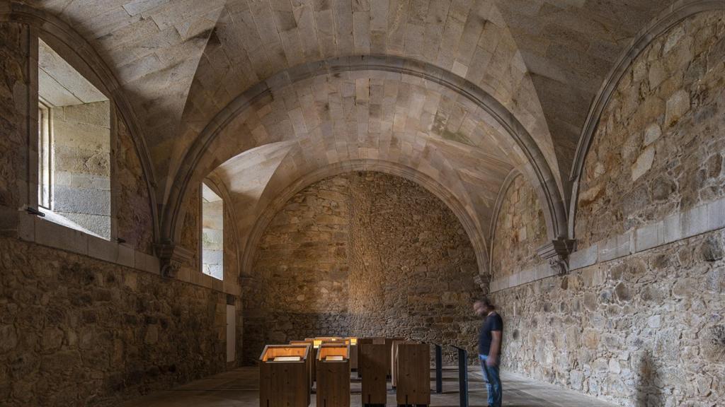 Espacio expositivo de dibujos de presos en Oia