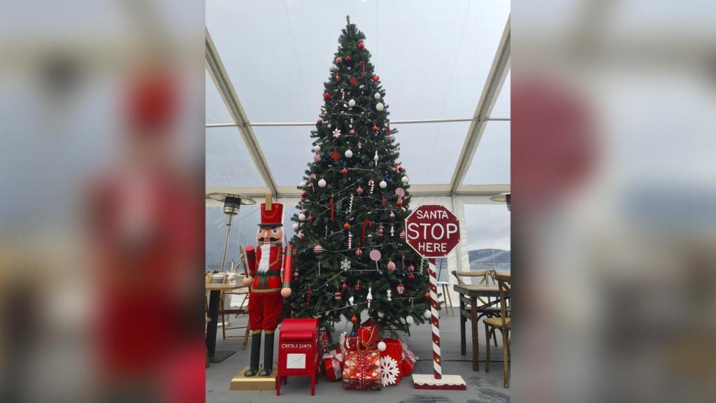 Decoración del año pasado en Los 3 Monos.