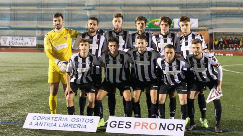 El histórico once con el que el Victoria se ha clasificado para la segunda ronda de la Copa del Rey