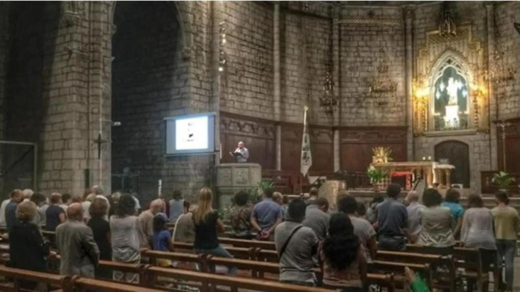 El interior de la parroquia de Cardona (Barcelona).