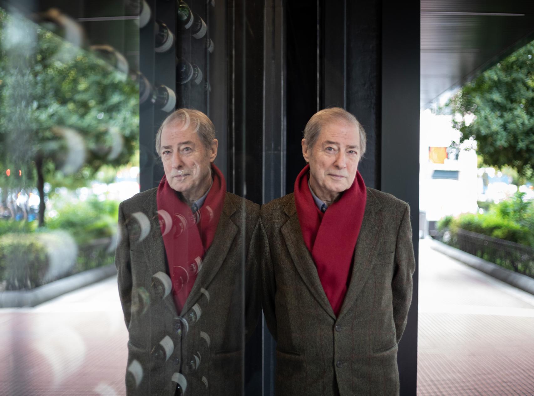 El escritor y poeta Félix de Azúa.