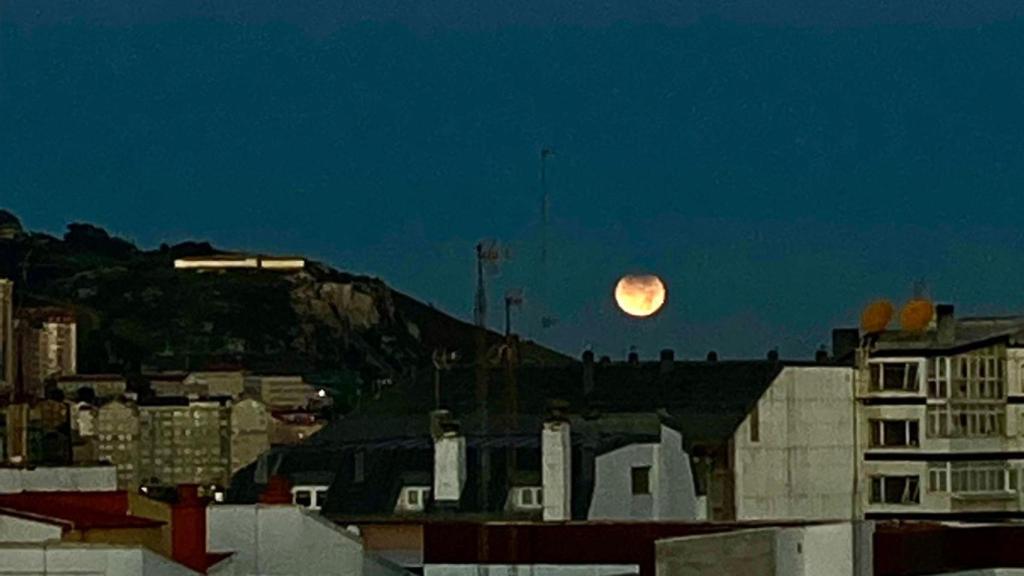 El eclipse lunar visto este viernes