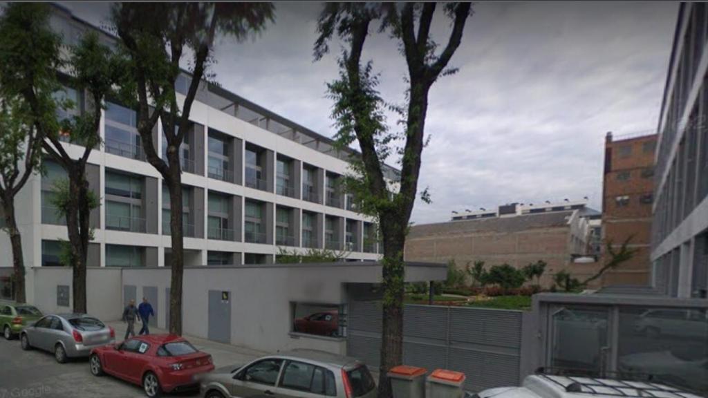 El edificio de la calle Julián Camarillo de Madrid en el que tienen su sede las empresas de Ernesto Velasco.