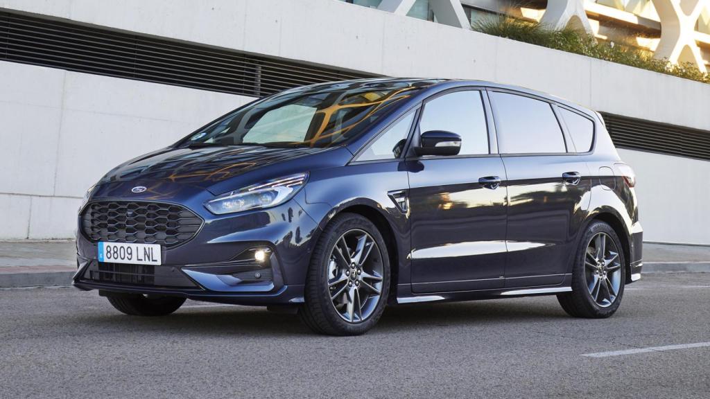 El Ford S-Max se caracteriza por tener un comportamiento más dinámico.