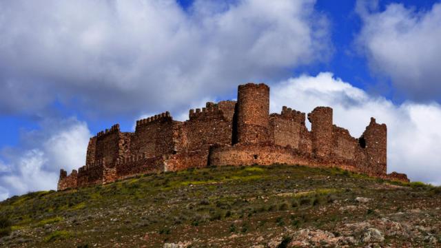 castillo-de-almonacid