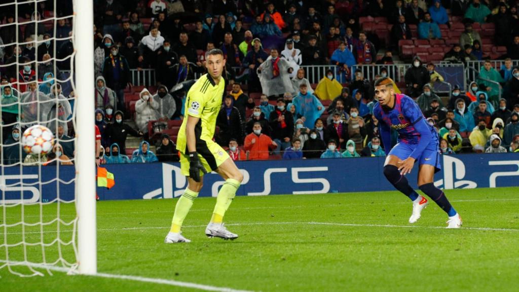 El gol anulado a Araujo