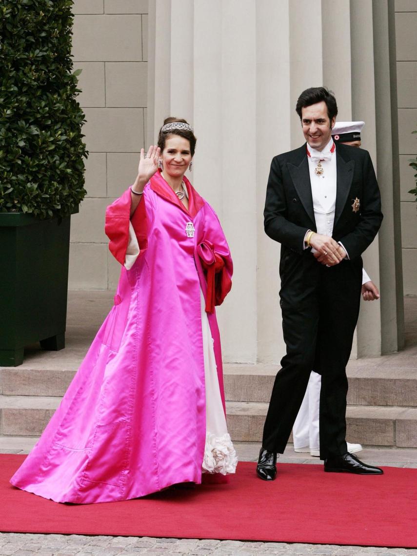 La infanta Elena y Jaime de Marichalar en la boda de Federico y Mary de Dinamarca.