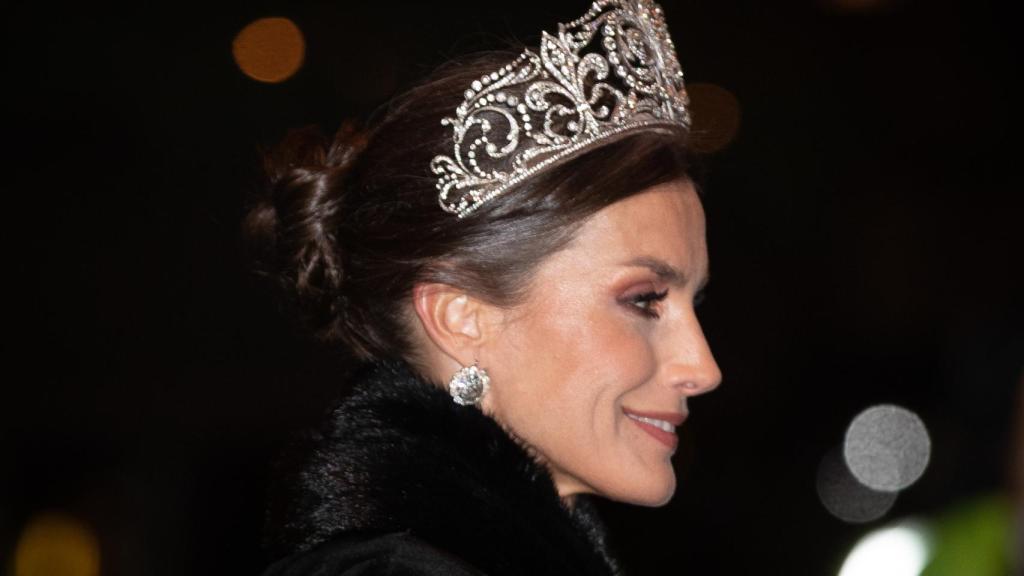 La tiara y los pendientes de la Reina.