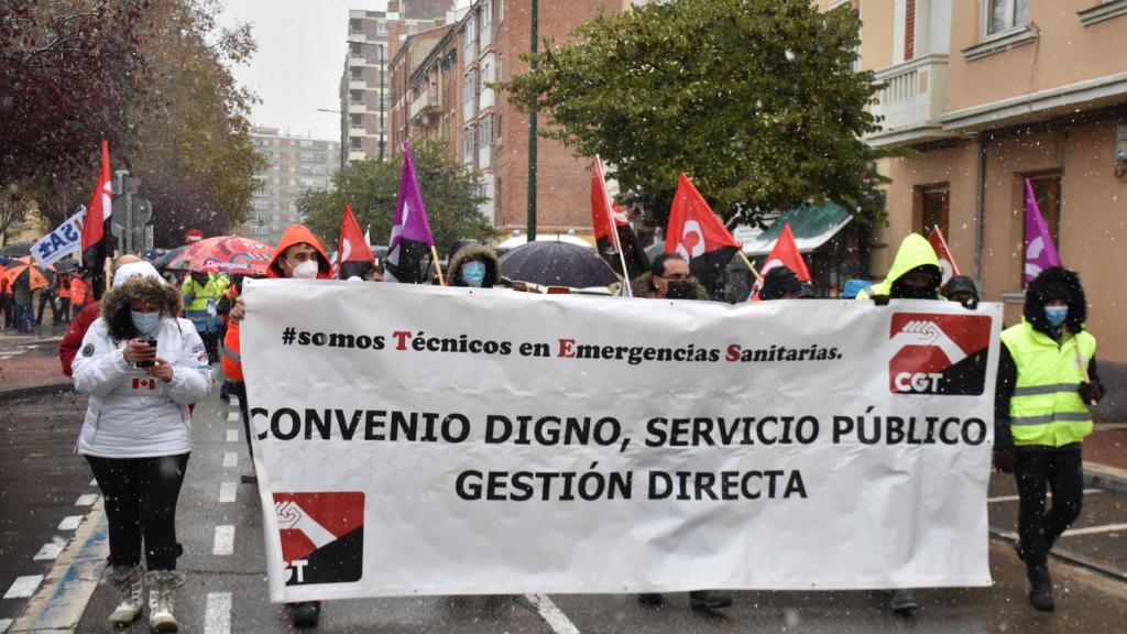 Fotogalería | El transporte sanitario se manifiesta en Valladolid