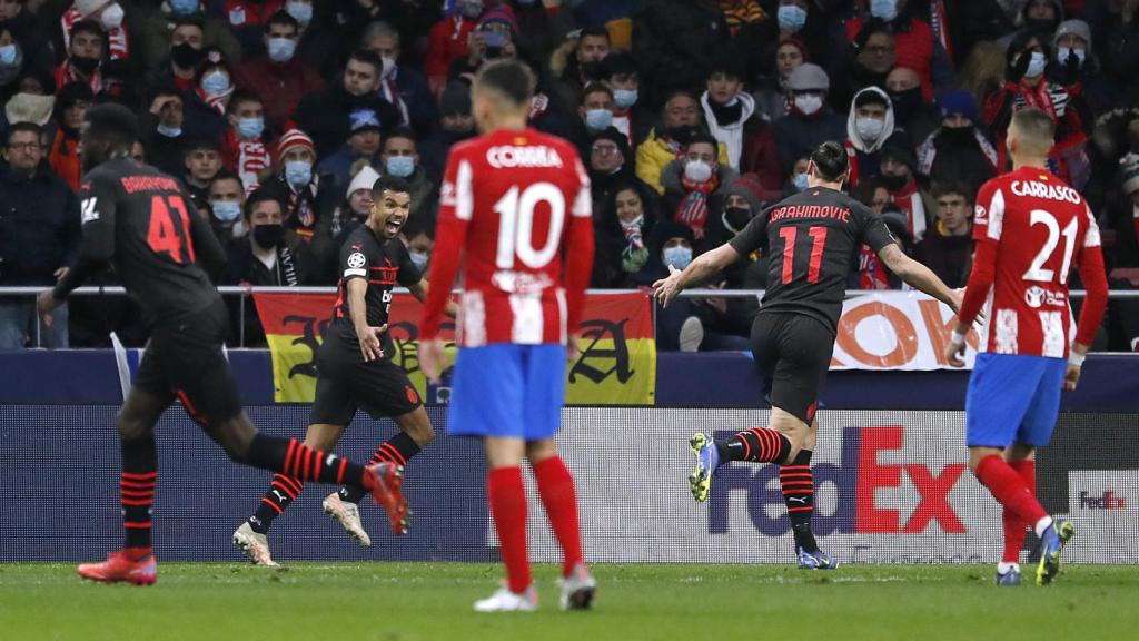 Junior Messias celebra su gol al Atleti