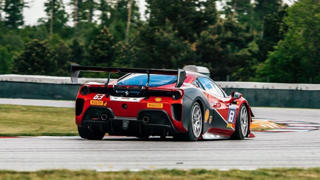 Sergio Paulet durante una prueba de la Ferrari Challenge