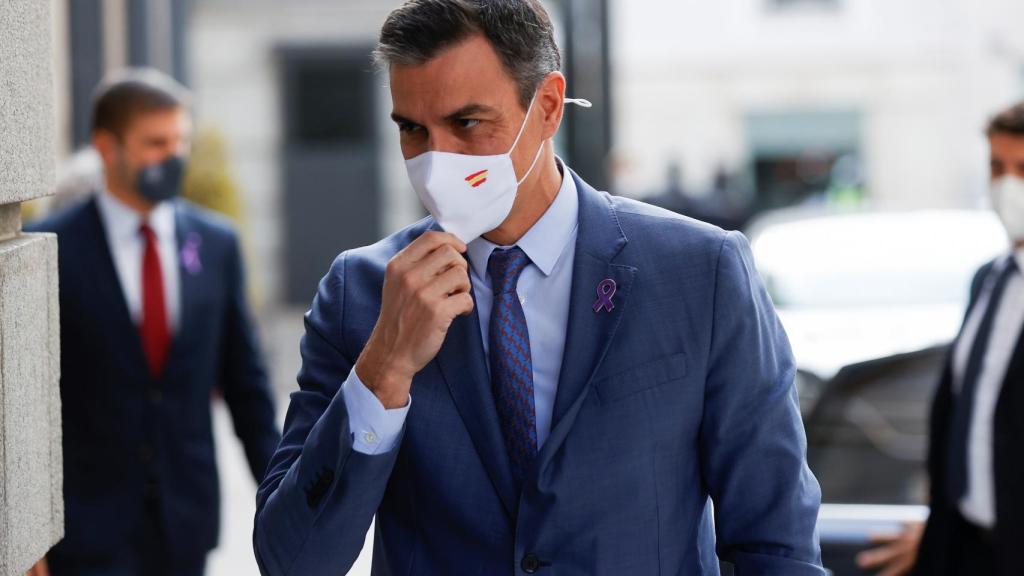 Sánchez, a su llegada este jueves al Congreso.