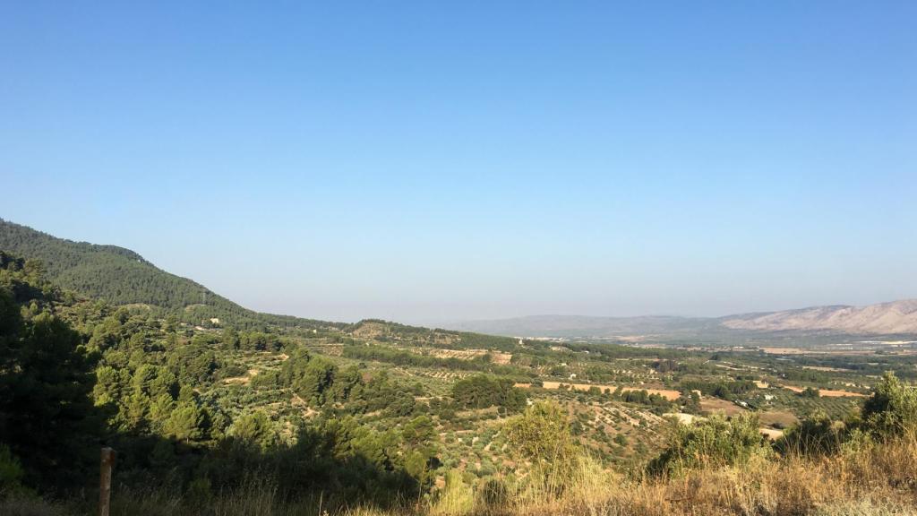 Vistas de la Sierra de Mariola.
