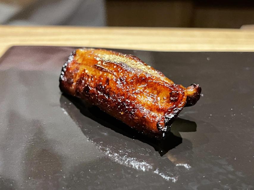 Nigiri de anguila kabayaki