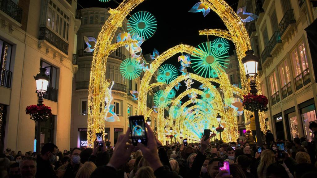 Una imagen del alumbrado en calle Larios.