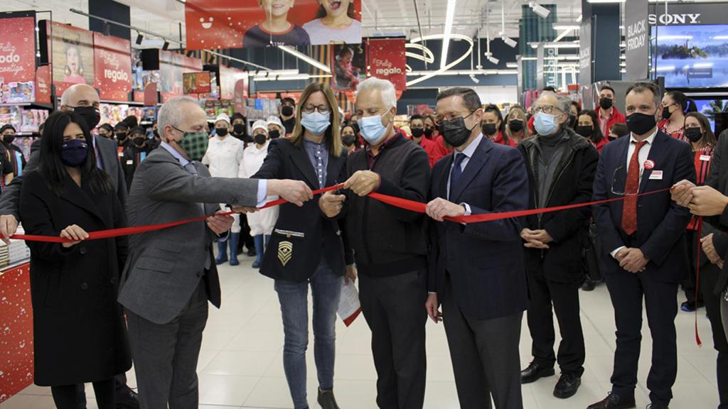 Inauguración del Hipermercado Eroski del Centro Comercial A Barca.