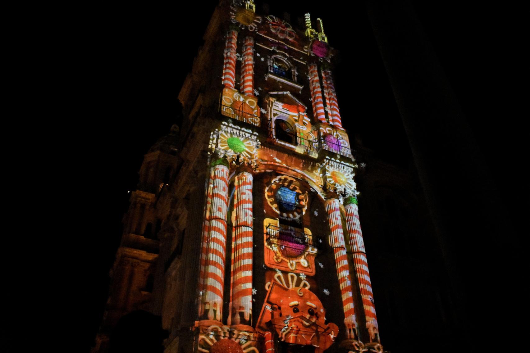 Una imagen de las coloridas proyecciones en la Catedral.