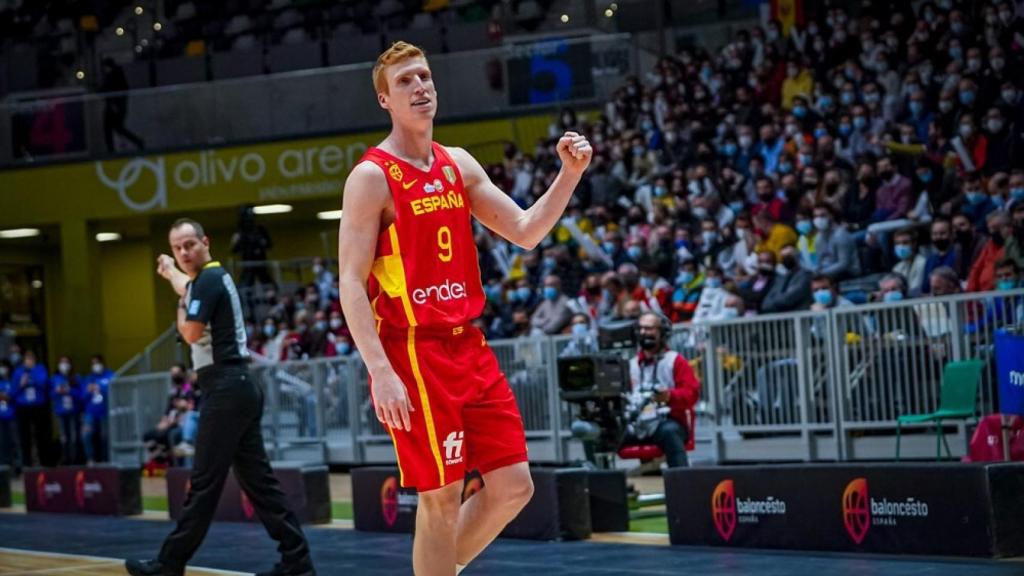 Alberto Díaz en un encuentro con la selección española.