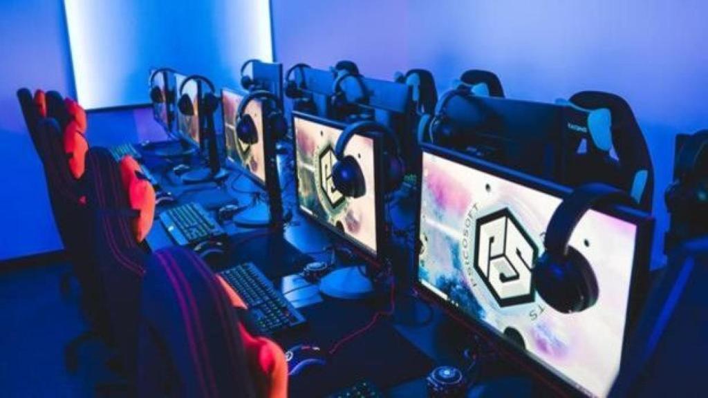 Estudiar para ser el nuevo Ibai: así es Squarebox, la escuela de contenidos digitales en Málaga