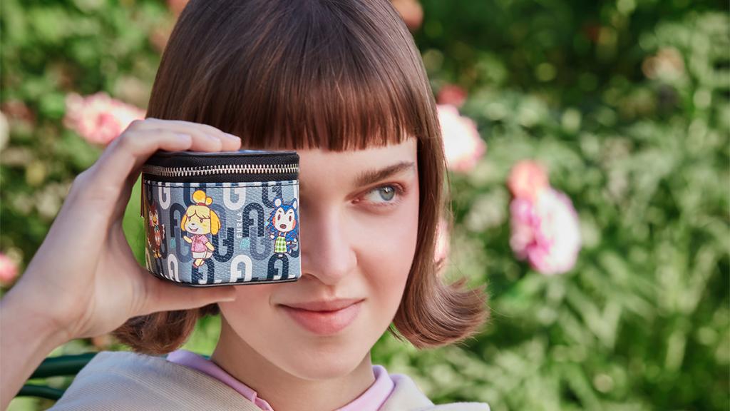 La firma italiana ha creado una colección cápsula inspirada en el popular videojuego.