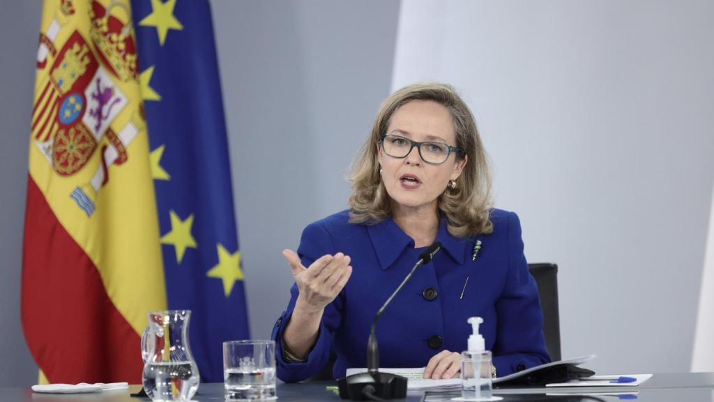 La vicepresidenta primera y ministra de Asuntos Económicos y Transformación Digital, Nadia Calviño, en una rueda de prensa tras la reunión del Consejo de Ministros