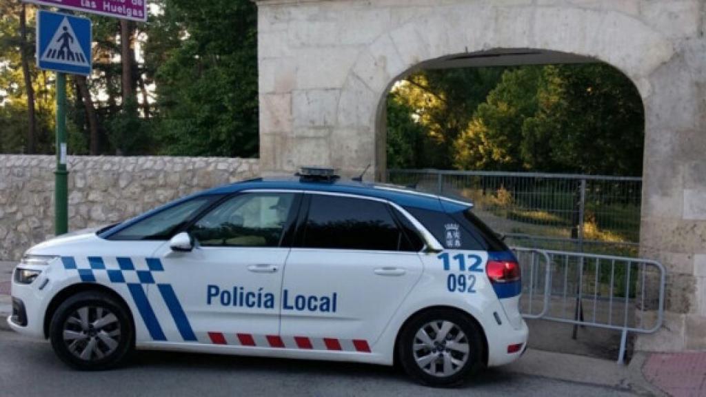 Imagen de una coche de la Policía Local de Burgos