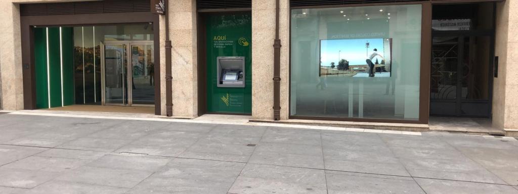 Fachada de la nueva oficina en la capital de Caja Rural de Zamora