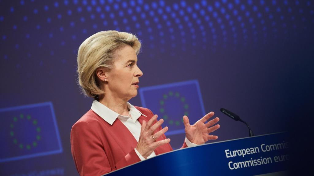 La presidenta de la Comisión, Ursula von der Leyen, durante la rueda de prensa de este miércoles