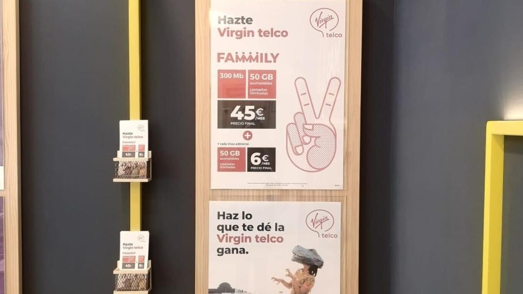 Imagen de un cartel de Virgin Telco en una tienda de MASLife.