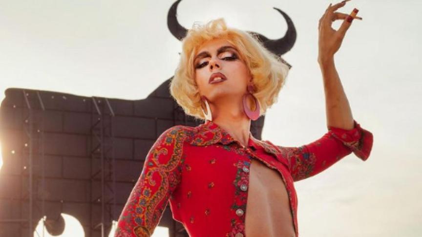 Samantha en Por España.