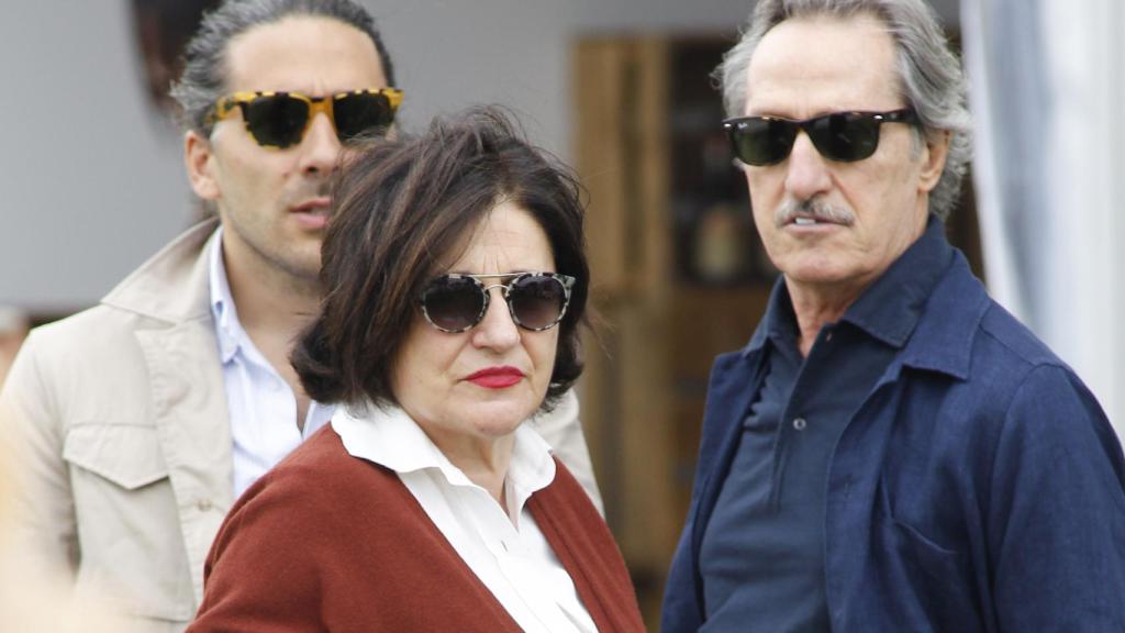 Carlos Torretta junto a sus padres, Roberto Torretta y Carmen Echevarría.