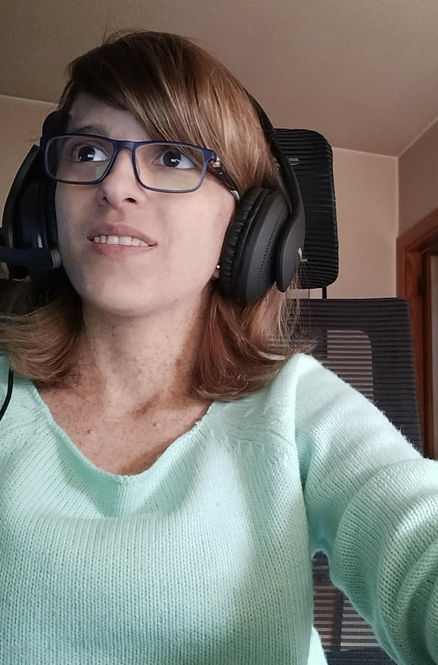 Estíbaliz Rincón, gestora de teleasistencia en Alares.