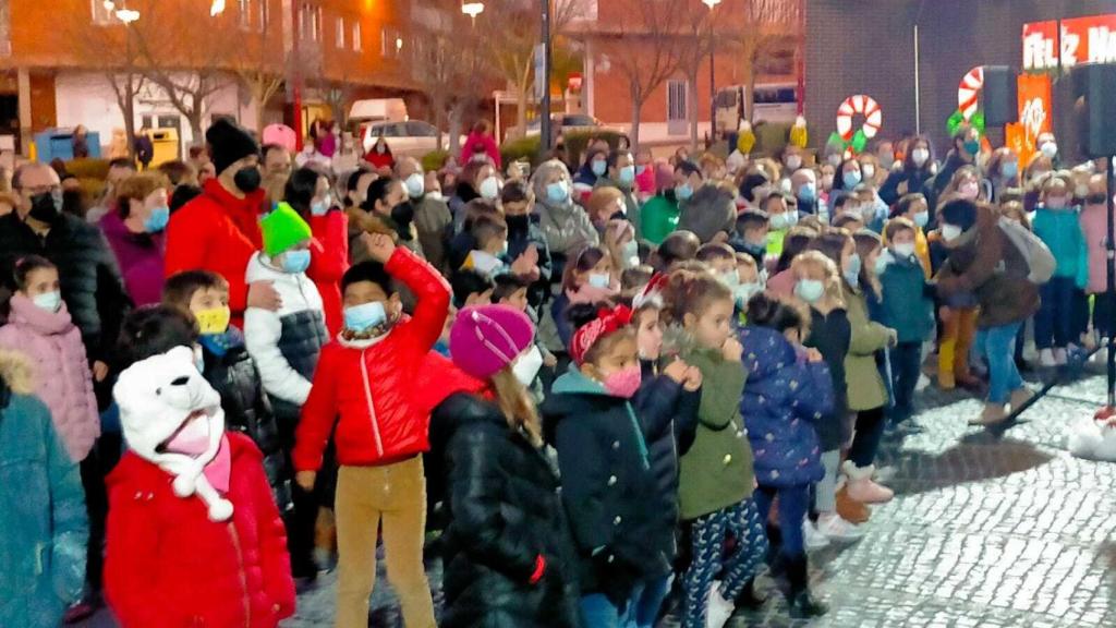 Numerosos niños asistieron al recital de villancicos