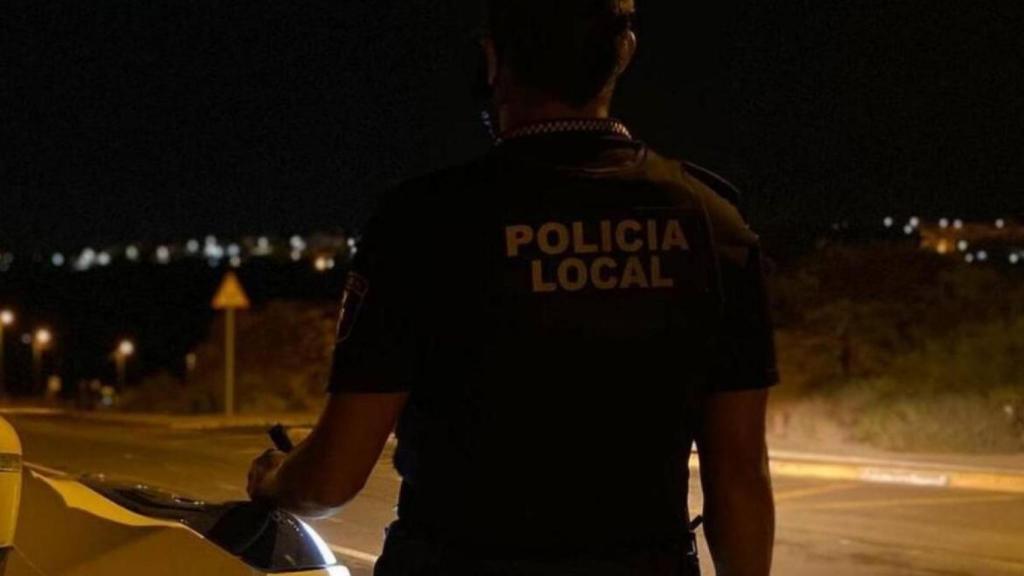 Agente de la Policía Local de Elche.