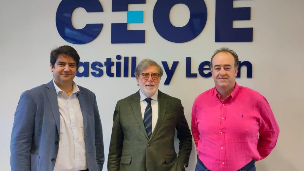 Diego García, Santiago Aparicio y Juan Manuel Gómez