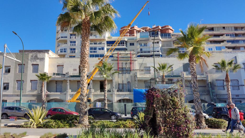 Imagen de los trabajos en el antiguo Gobierno Militar de Málaga, que acogerá un centro de Google.