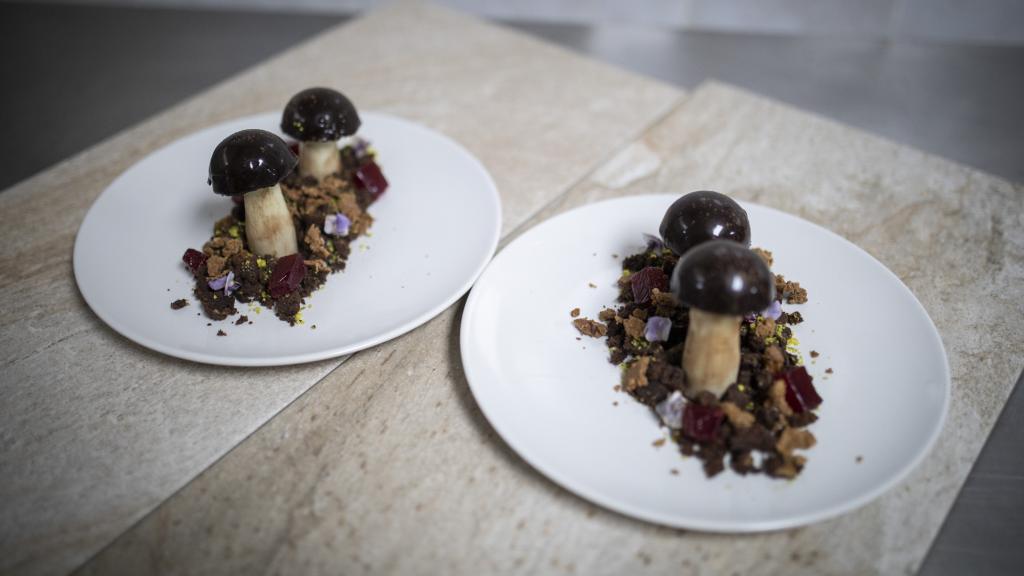 Dos platos del postre 'Otoño en Madrid'.