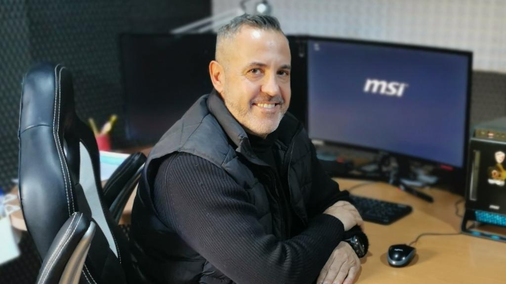 Quién es Óscar Tarruella: el criminólogo de moda en televisión y ex de Mónica Naranjo